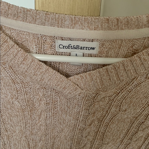 Croft&Barrow women’s knitted sweater - Picture 2 of 3